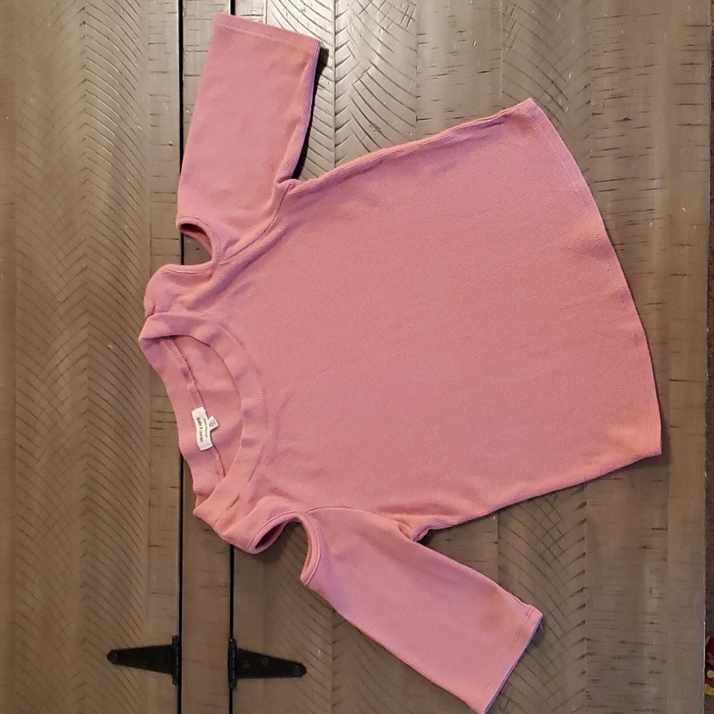 🦋5/$15 Mauve Cold Shoulder Crop Top MED.